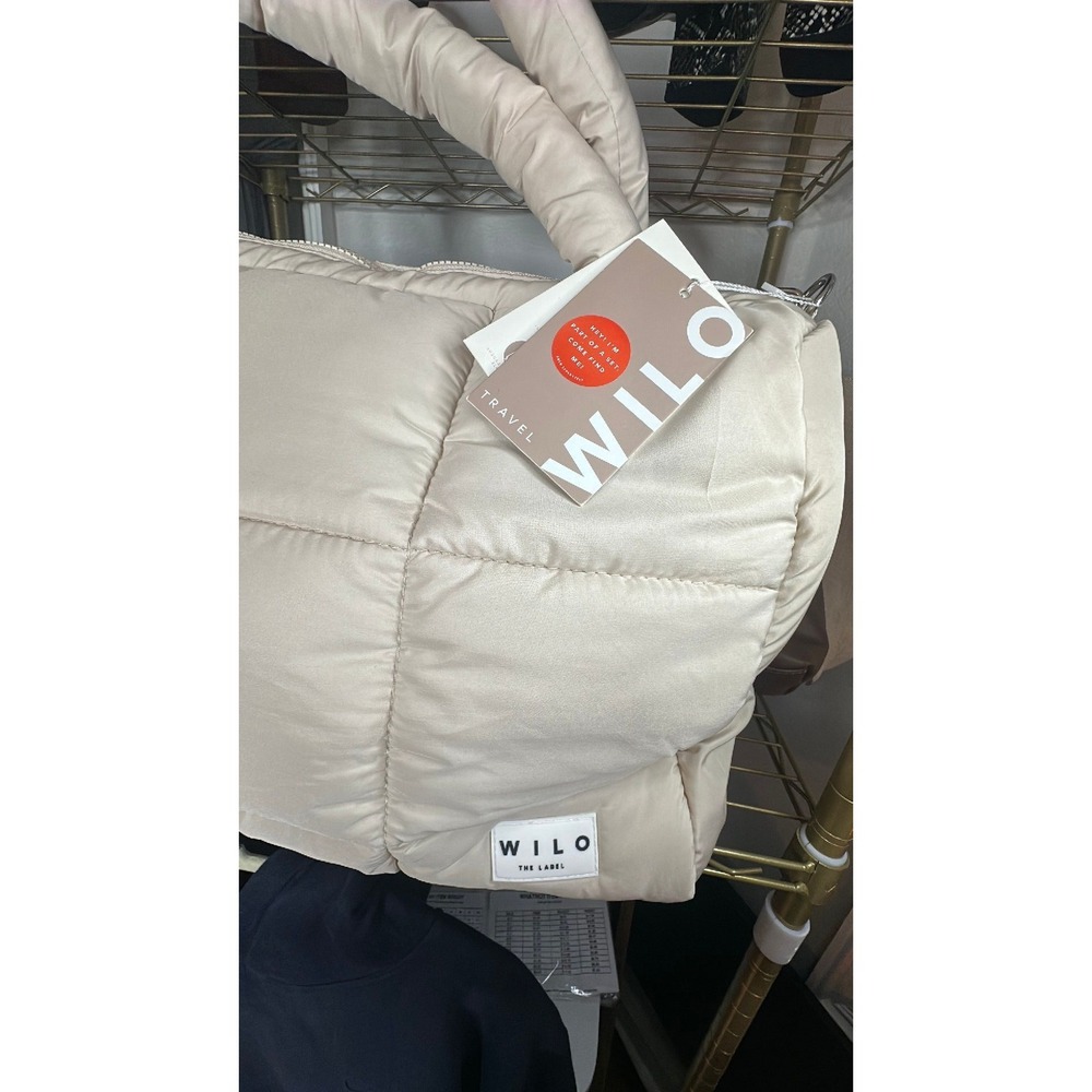 NWT!!! WILO WEEKENDER BAG IN CLAY CORE - Picture 2 of 3
